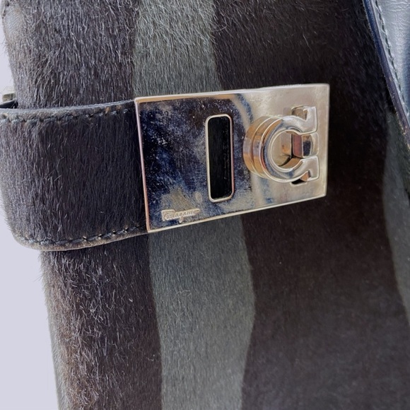 Authentic Salvador Ferragamo Bag - Picture 15 of 16